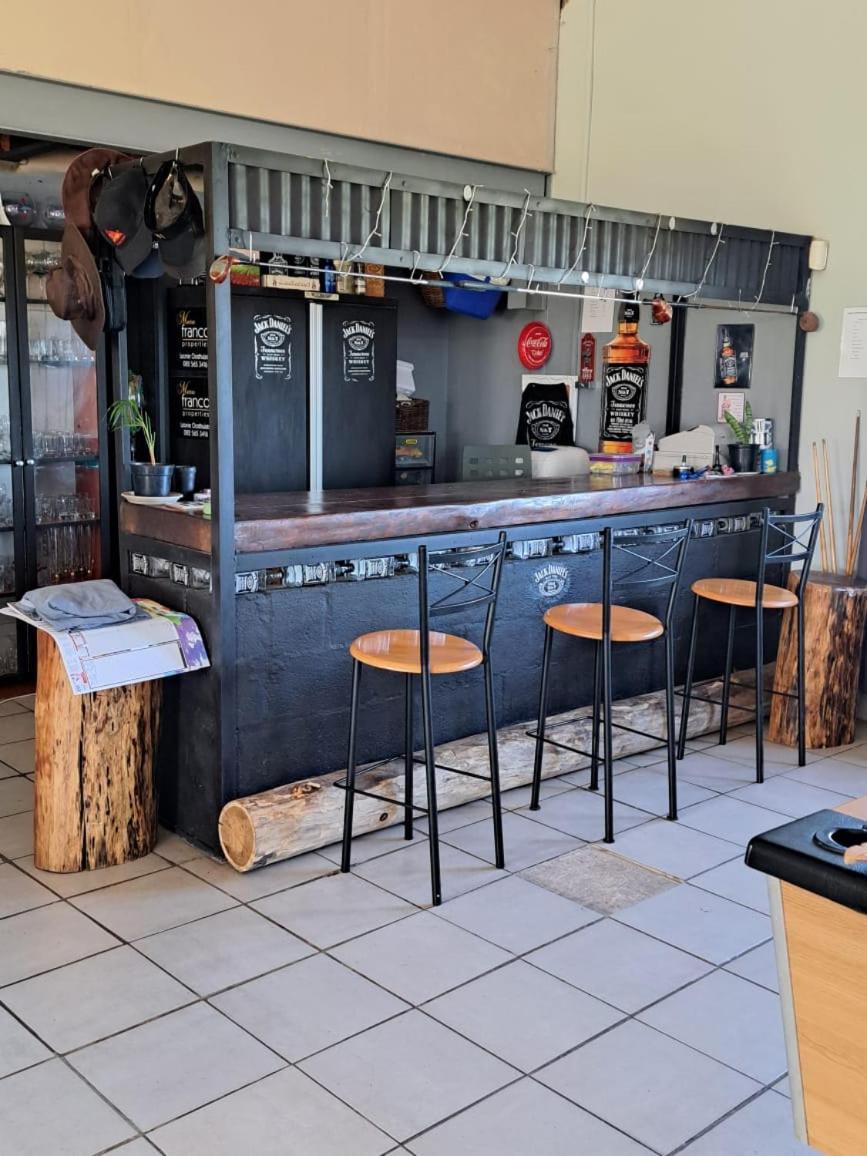 Witelsbos Cadeau Hiking And Accommodation מראה חיצוני תמונה